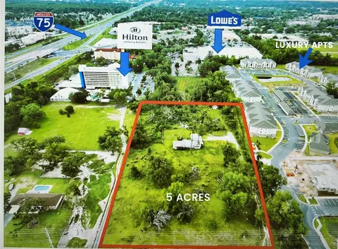 3521 SW 42nd St, Ocala, FL 34471