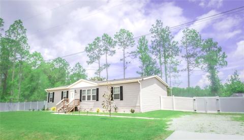 24314 Maxwell St, Astor, FL 32102