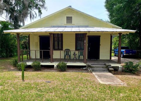 1002 W Silver Springs Pl, Ocala, FL 34475