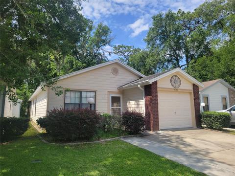 3904 NE 21st Ln, Ocala, FL 34470