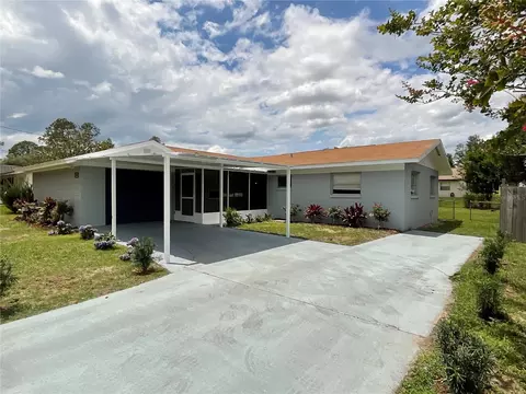 21147 SW Honeysuckle St, Dunnellon, FL 34431