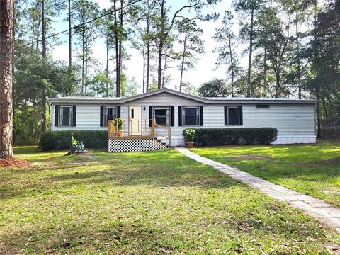 278 Blue Lake Dr, Hawthorne, FL 32640