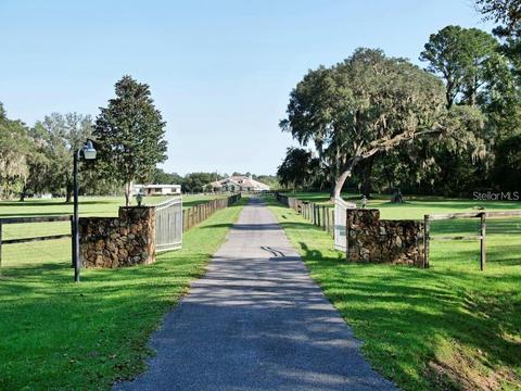 3245 NW 137th Pl, Reddick, FL 32686