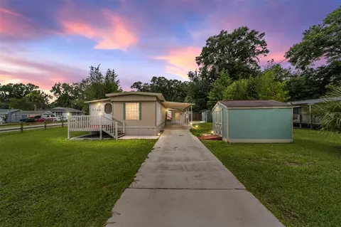 3700 NE 58th Ter, Silver Springs, FL 34488