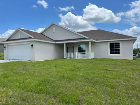 29 Locust Loop Dr, Ocala, FL 34472