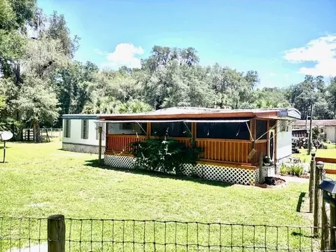 3213 NE 163rd Ln, Citra, FL 32113
