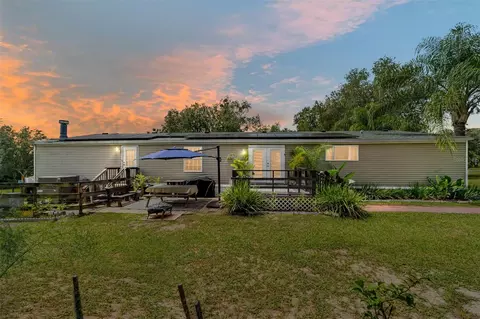 9927 S Arabian Ave, Floral City, FL 34436