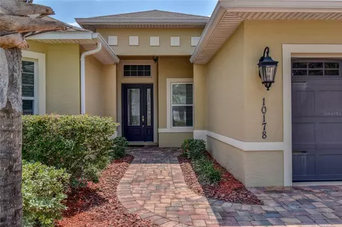 10178 Julia Isles Ave, Oxford, FL 34484
