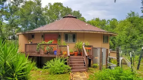 16059 SE 34th Pl, Ocklawaha, FL 32179