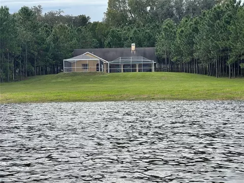 32651 Trilby Rd, Dade City, FL 33523