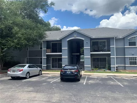 3705 SW 27th St #915, Gainesville, FL 32608