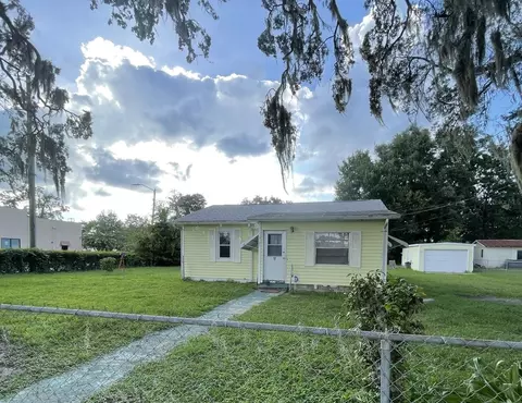 6105 SE Babb Rd, Belleview, FL 34420