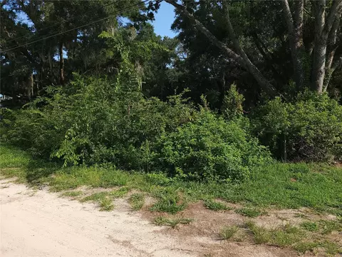 5911 NW 17th St, Ocala, FL 34482
