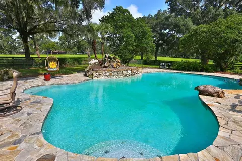 Exterior - 13450 NW Gainesville Rd, Reddick, FL 32686 photo 14 of 22
