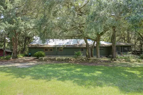 3351 SE 193rd Pl, Yankeetown, FL 34498