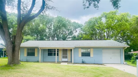 2223 W Gardenia Dr, Citrus Springs, FL 34434