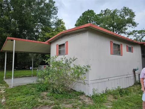 11751 SE 81st St, Morriston, FL 32668