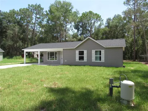 5930 SE 170th Ct, Ocklawaha, FL 32179