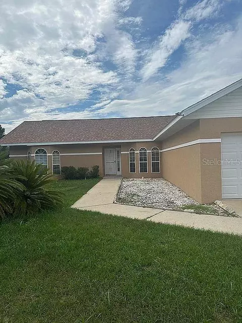 1 Pine Trace Dr, Ocala, FL 34472