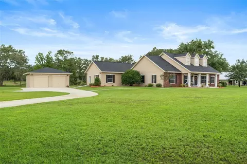 9118 E Sweetwater Dr, Inverness, FL 34450