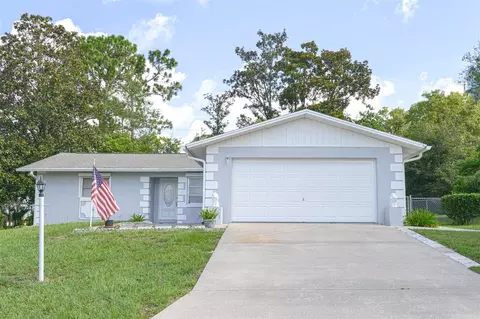 17 Meadowdale St, Beverly Hills, FL 34465