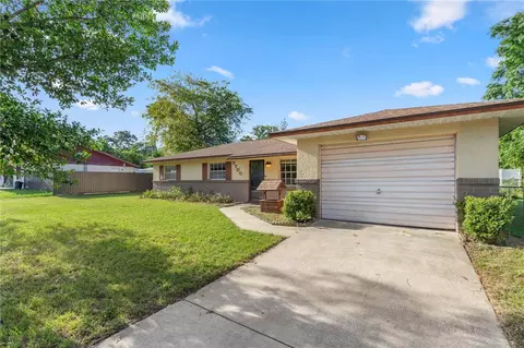 5700 NE 5th Pl, Ocala, FL 34470