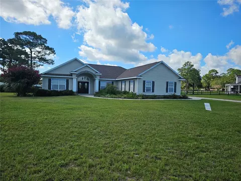 6216 NE 52nd St, Silver Springs, FL 34488