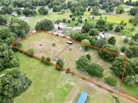 2840 NE 135th St, Anthony, FL 32617
