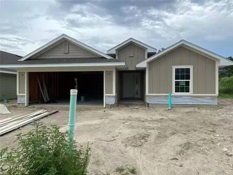 2403 SW 250th Dr, Newberry, FL 32669