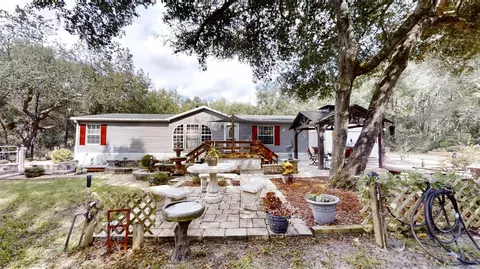 2144 Lake Ella Rd, Fruitland Park, FL 34731