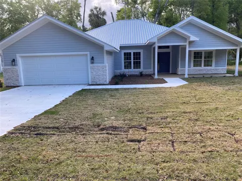 9309 Emily Dr, Fanning Springs, FL 32693