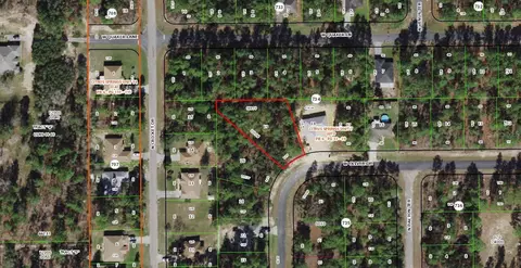 1909 W Oliver Dr W, Citrus Springs, FL 34434