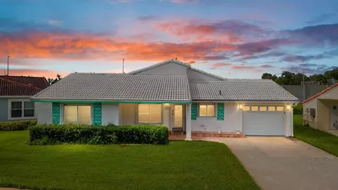 10129 Matchlock Dr, Orlando, FL 32821