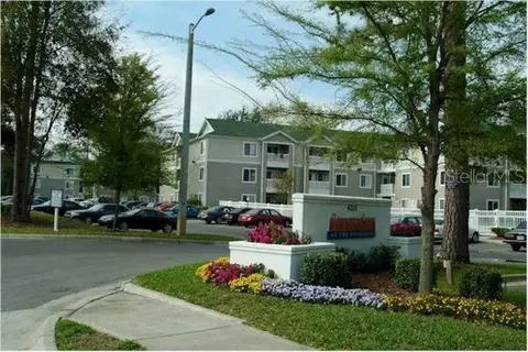 4000 SW 23rd St #4-105, Gainesville, FL 32608