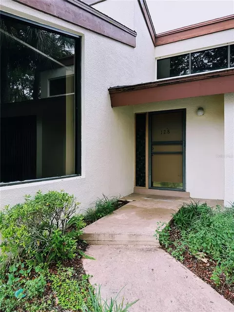 3505 E Fort King St #128, Ocala, FL 34470