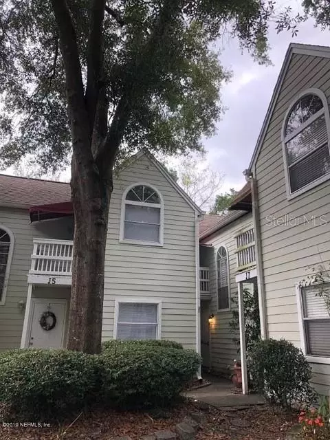 2300 Twelve Oaks Dr #J6, Orange Park, FL 32065