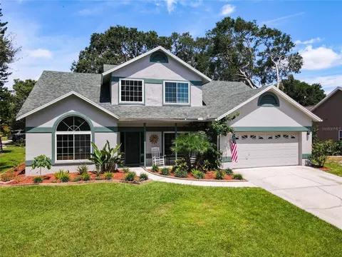 2008 River Park Ct, Valrico, FL 33596
