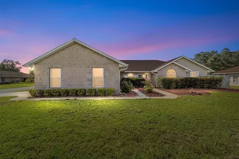 22 Hickory Loop Trl, Ocala, FL 34472