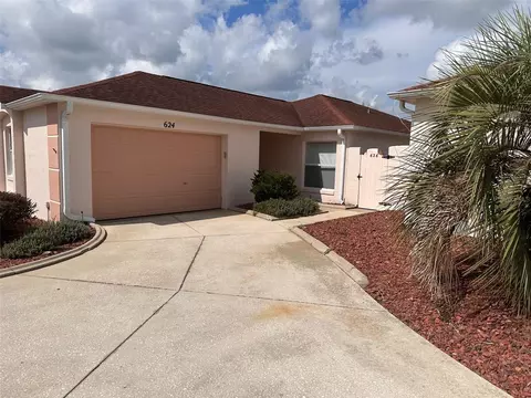 624 Delgado Ave, Lady Lake, FL 32159