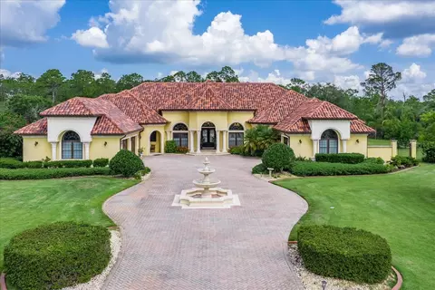 1020 Hawks Landing Dr, Sebring, FL 33875