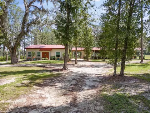 8621 NW 125th St, Ocala, FL 34482