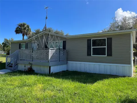 108 Algonquin St, Satsuma, FL 32189