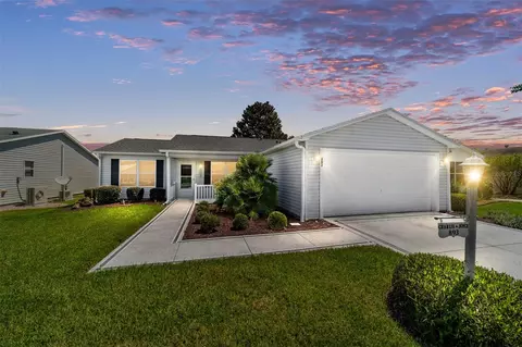 893 Henderson Ln, The Villages, FL 32162