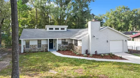 2310 NE 42nd St, Ocala, FL 34479