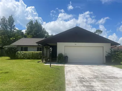 8 Berkshire Ln, Palm Coast, FL 32137