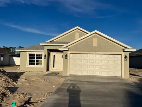4421 NE 31st St, Ocala, FL 34470