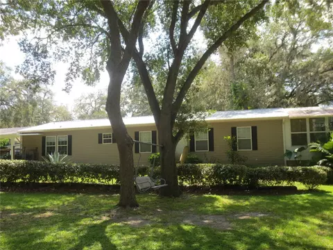 6572 SE 173rd Ct, Ocklawaha, FL 32179