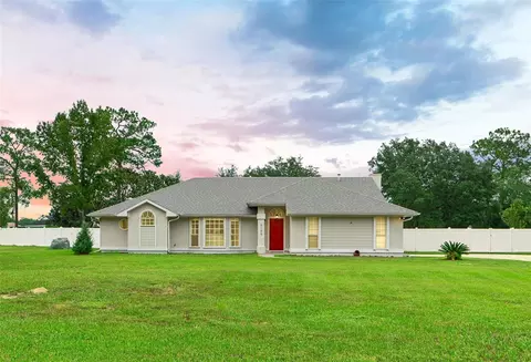 5185 NE 61st Avenue Rd, Silver Springs, FL 34488