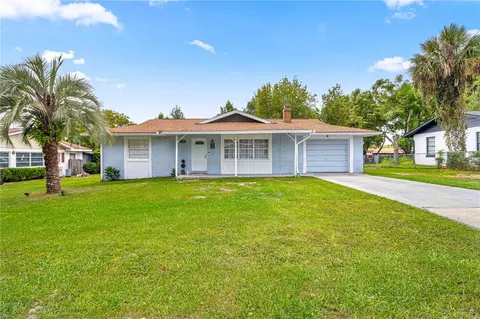 5204 SE 107th St, Belleview, FL 34420