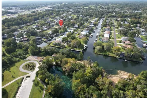 1114 SE 4th Ave, Crystal River, FL 34429